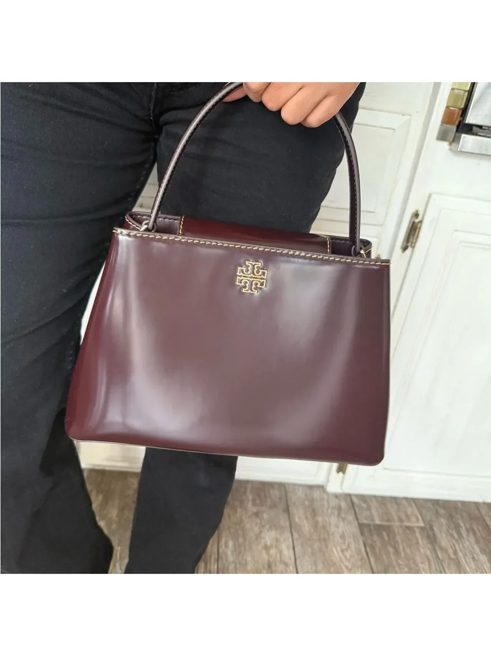 New 900+! Tory Burch BRITTEN SMOOTH SATCHEL & Matching Wallet TEMPRANILLO / Gold